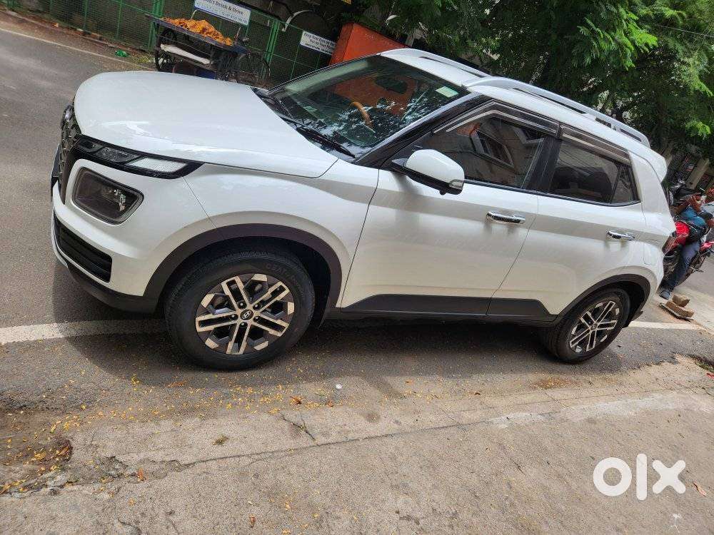 Hyundai Venue Sx Mt, 2023, Diesel