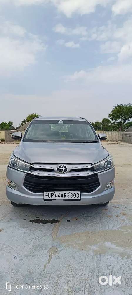 Toyota Innova Crysta 2018 Variant