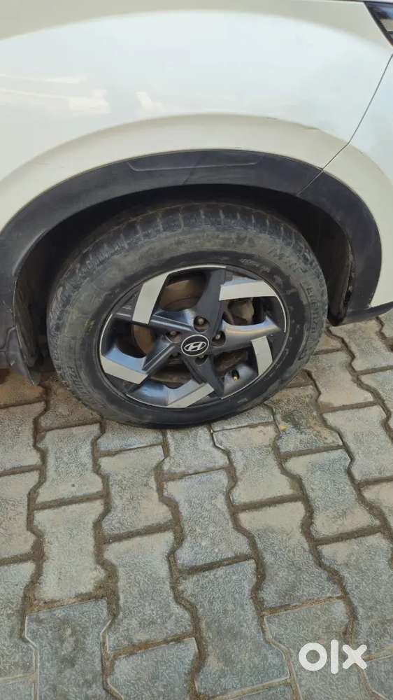 Hyundai Venue Diesel Manual 2021