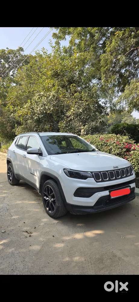 White Jeep Compass Automatic (petrol) 1.4 Turbo
