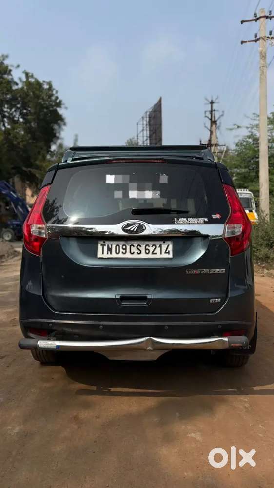 Mahindra Marazzo M8 7 2019