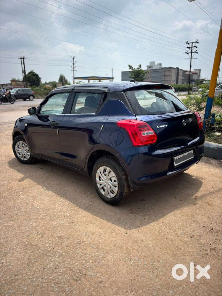 Maruti Suzuki Swift Vvt Lxi, 2021, Petrol