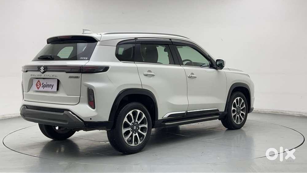 Maruti Suzuki Grand Vitara 1.5 Alpha Plus Intelligent Hybrid Ecvt, 2..