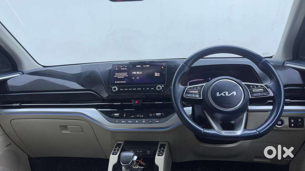 Kia Carens 1.5 Luxury Plus Turbo Dct 7 Str, 2023, Petrol