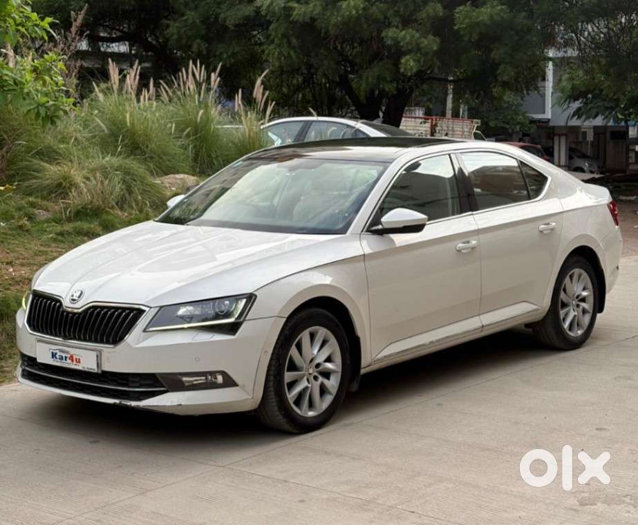 Skoda Superb 2.0 L&k Tsi At, 2019, Petrol