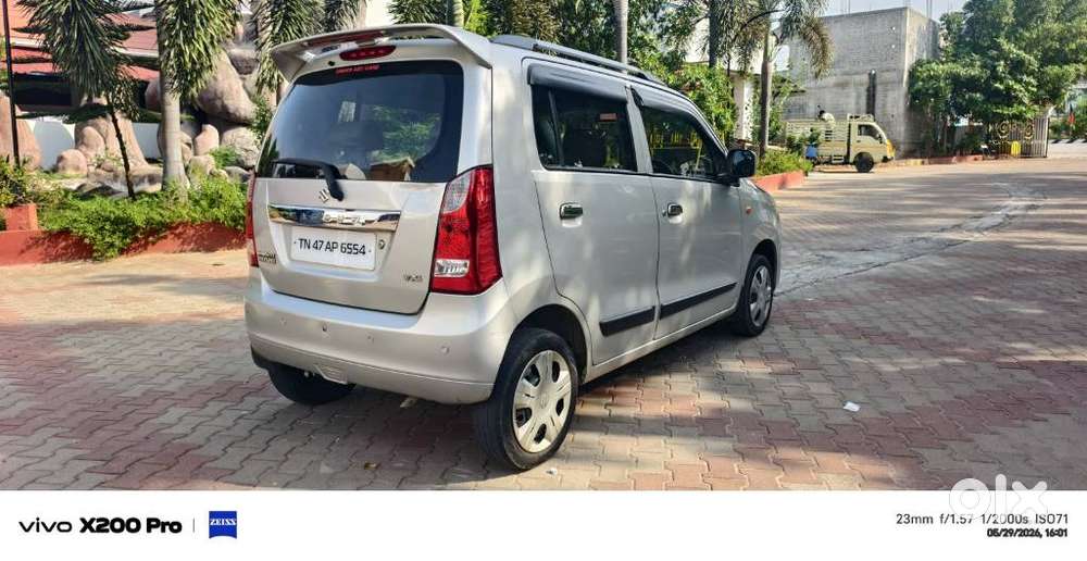 Maruti Suzuki Wagon R Vxi 1.0, 2018, Petrol