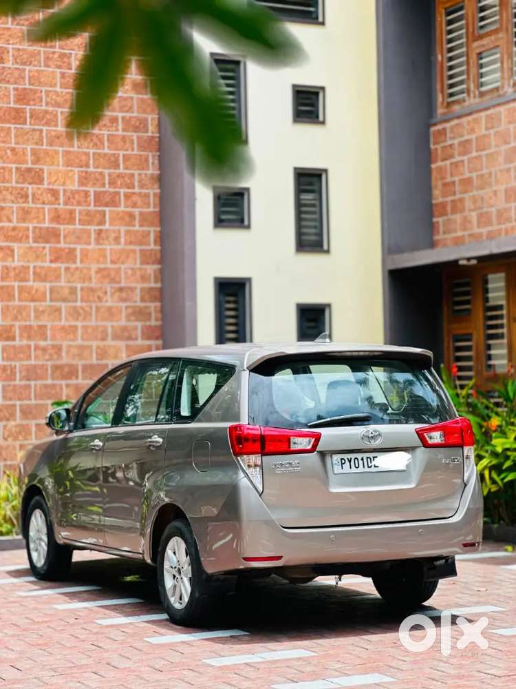 Toyota Innova Crysta 2018