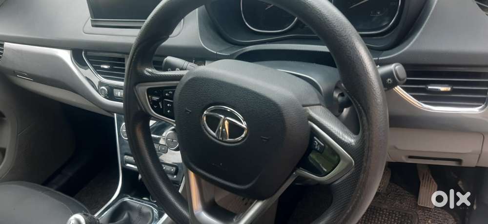 Tata Nexon 1.5 Revotorq Xz Plus, 2018, Petrol