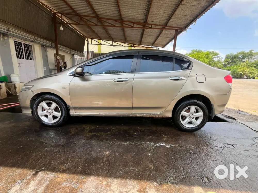 Honda City V 2011 Top Class Condition