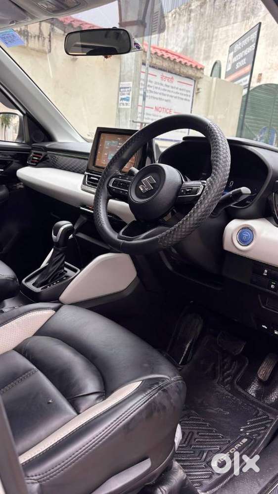 Maruti Suzuki Victoris, 2025, Petrol