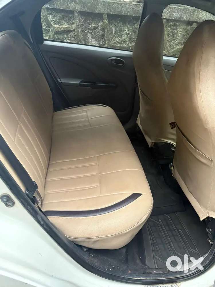 Toyota Etios Liva 2011