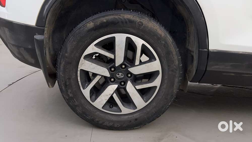 Tata Harrier 2.0 Kryotec Xza Plus (o) Red Dark Edition, 2023, Diesel