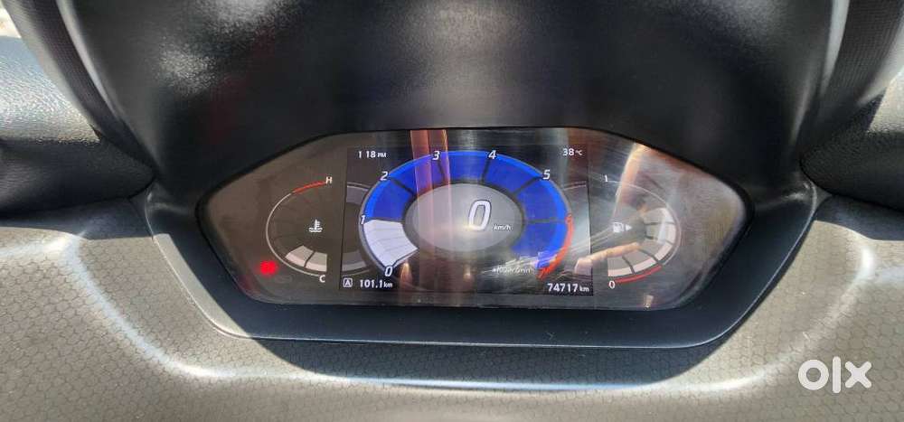 Nissan Magnite 1.0 Xv Premium, 2021, Petrol