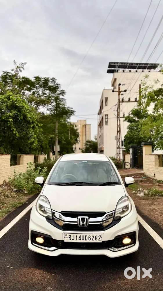 Honda Mobilio 2014 Diesel Well Maintained