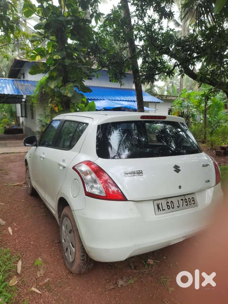Maruti Swift 2015 Lxi