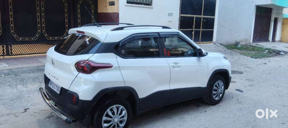 Tata Punch, 2023, Petrol