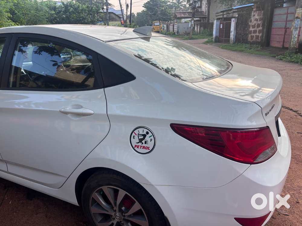 Hyundai Verna 2017 Petrol 1.6 Crdi