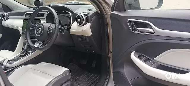 Mg Astor 1.5 Sharp(o) Cvt Ivory, 2024, Petrol