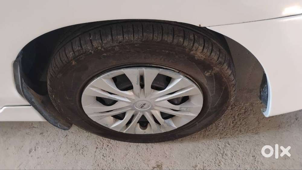 Toyota Innova 2015 Diesel Variant