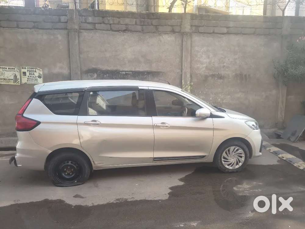 Maruti Suzuki Ertiga 2022 Petrol 88000 Km Driven