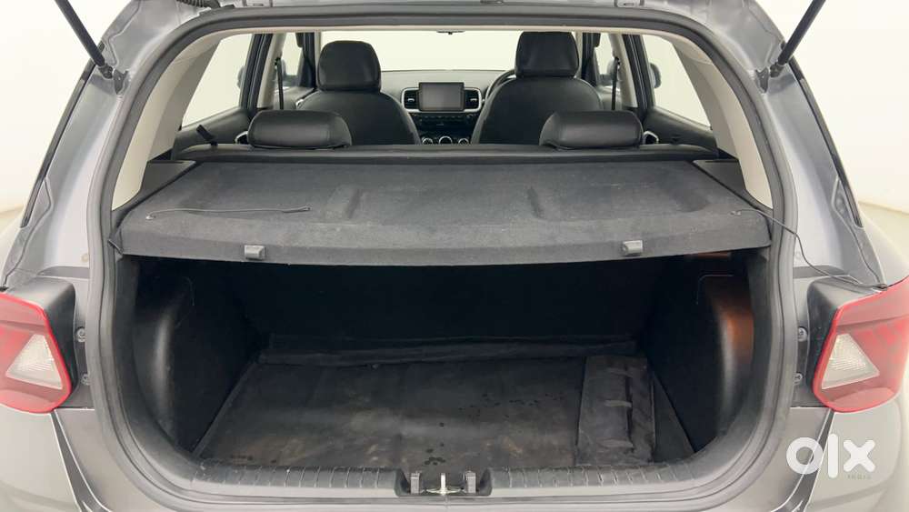 Hyundai Venue Sx Plus Turbo Dct, 2022, Petrol