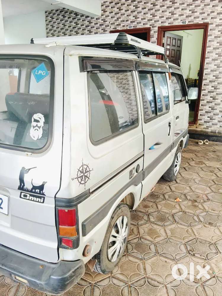 Maruti Suzuki Omni 8 Seater 2012