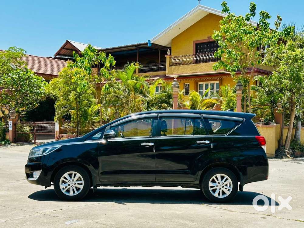 Toyota Innova Crysta, 2023, Diesel