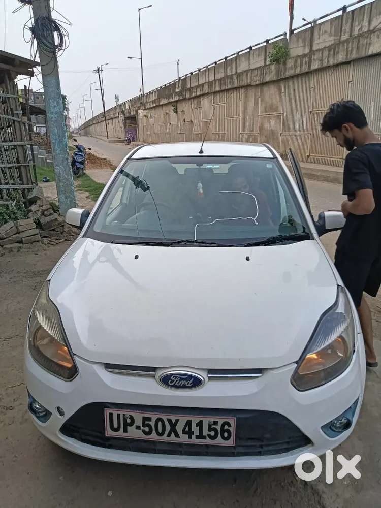 Ford Figo Petrol 2011