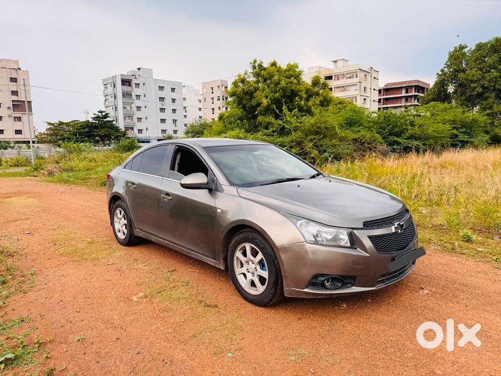 Chevrolet Cruze 2011 Year