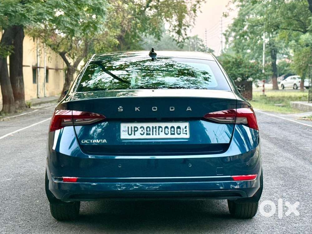 Skoda Octavia 2021 L&k