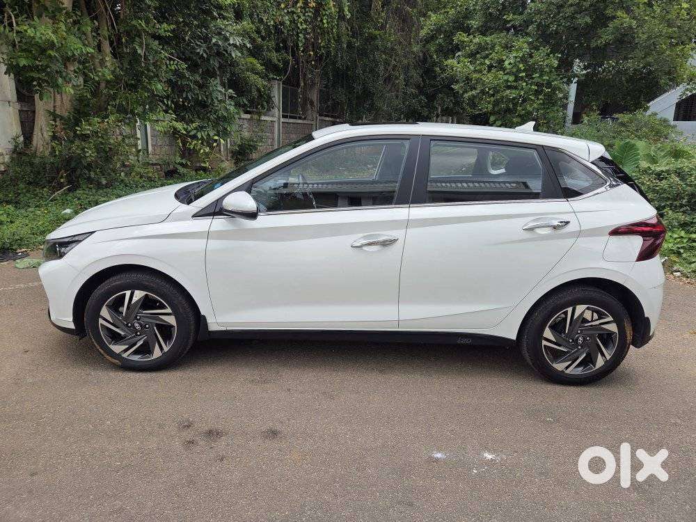 Hyundai New I20 1.0 Asta (o) Turbo Dct, 2023, Petrol