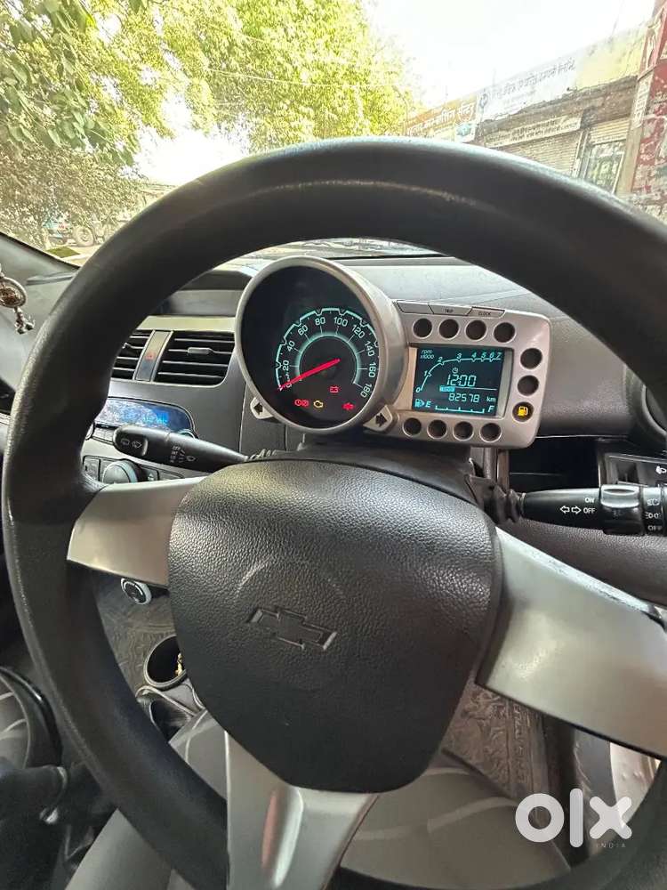 Chevrolet Beat 2010 Petrol