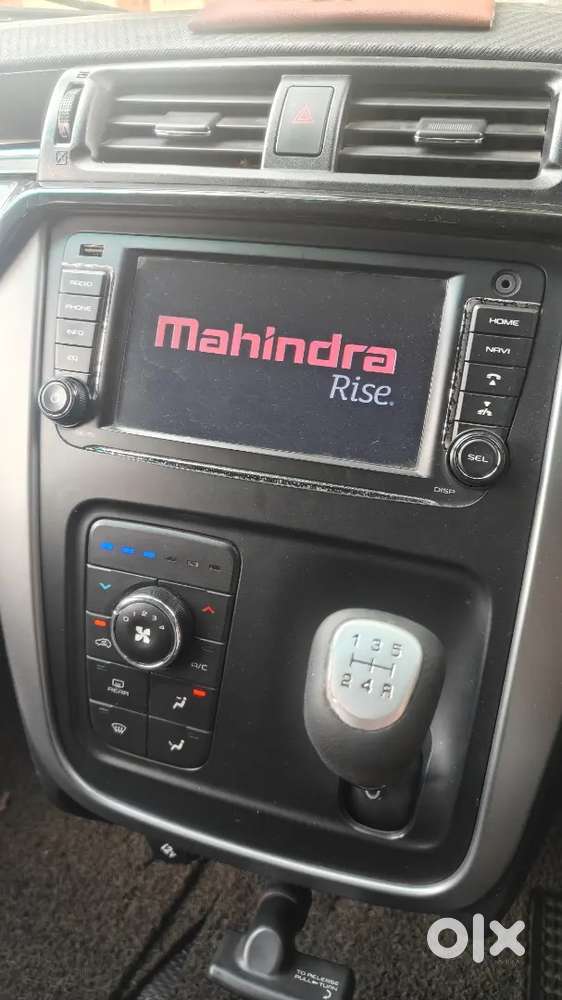 Mahindra Kuv 100 K8 Top-end Model, 6 Seater.