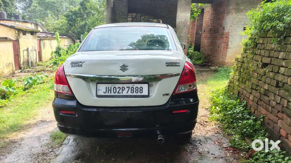 Maruti Suzuki Swift Dzire 2010