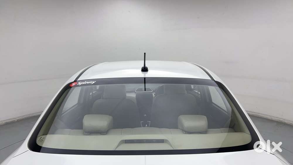 Maruti Suzuki Dzire 1.2 Vxi, 2022, Cng & Hybrids