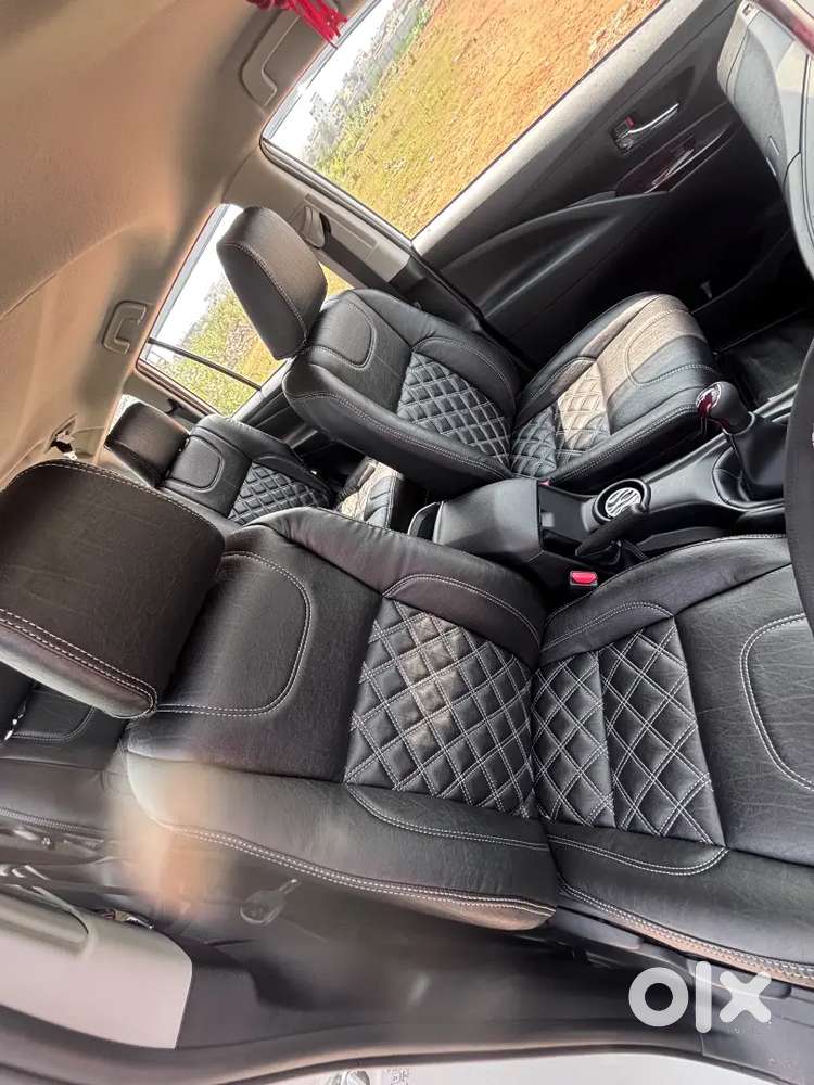 Toyota Innova Crysta 2.4 2025