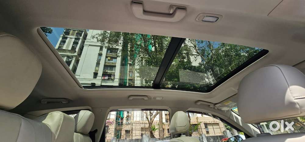 Mahindra Xuv700 2.2 Ax 7 Diesel At Str, 2023, Diesel