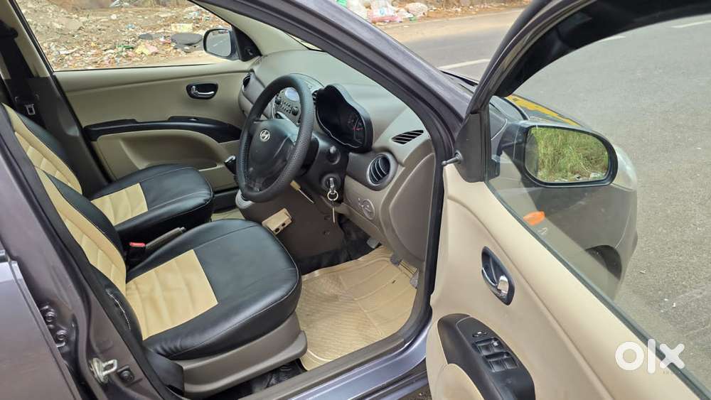 Hyundai I10 Sportz, 2016, Petrol