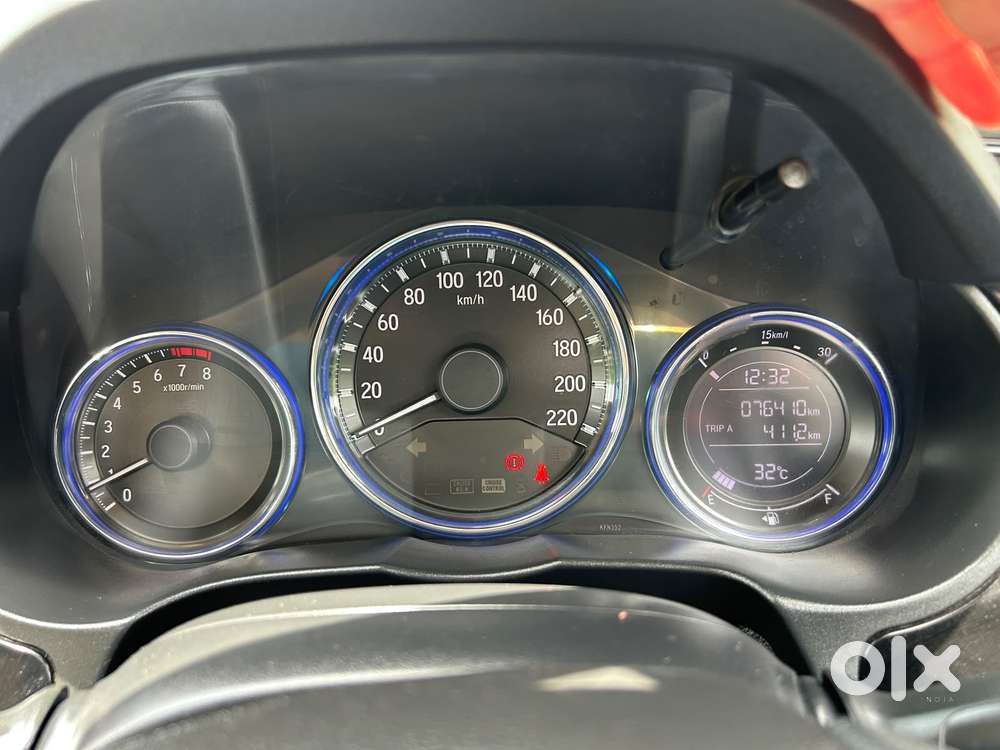 Honda City V Mt, 2015, Petrol