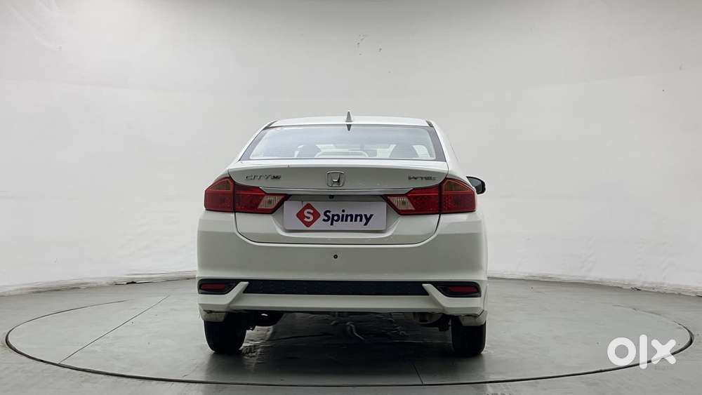 Honda City I-vtec V, 2018, Petrol