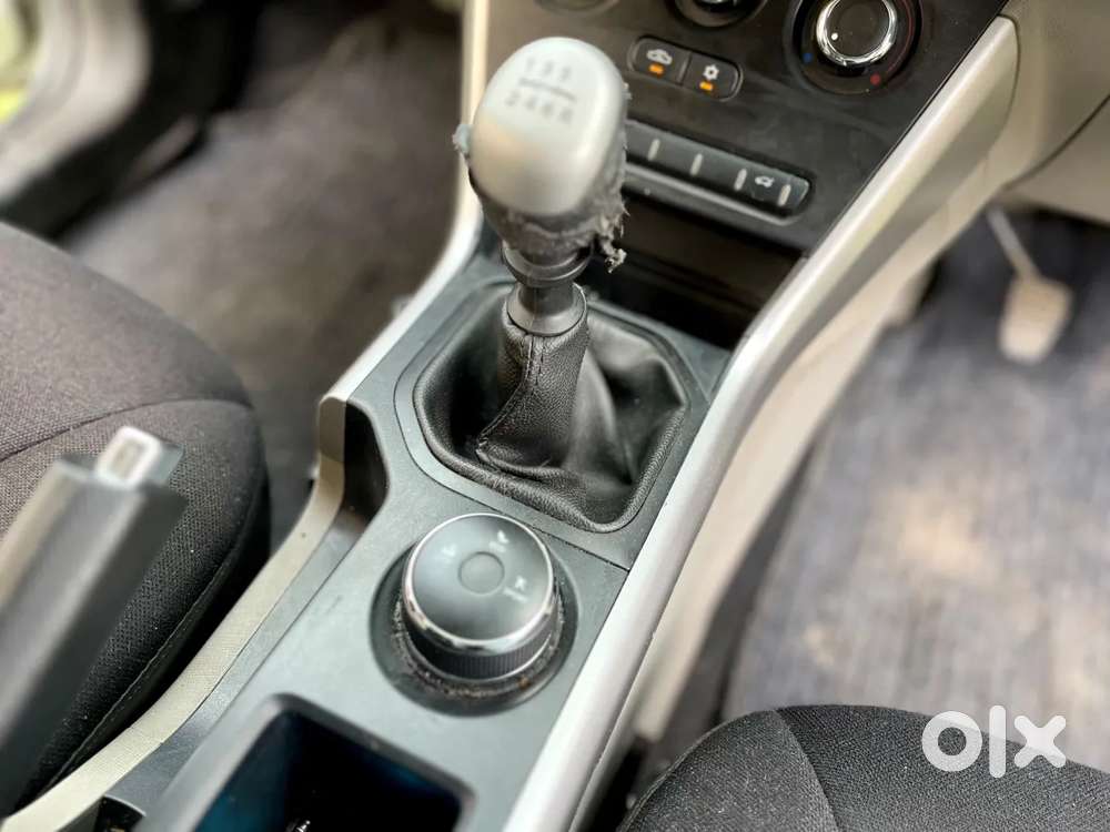 Tata Nexon 1.2 Revotron Xm, 2018, Petrol