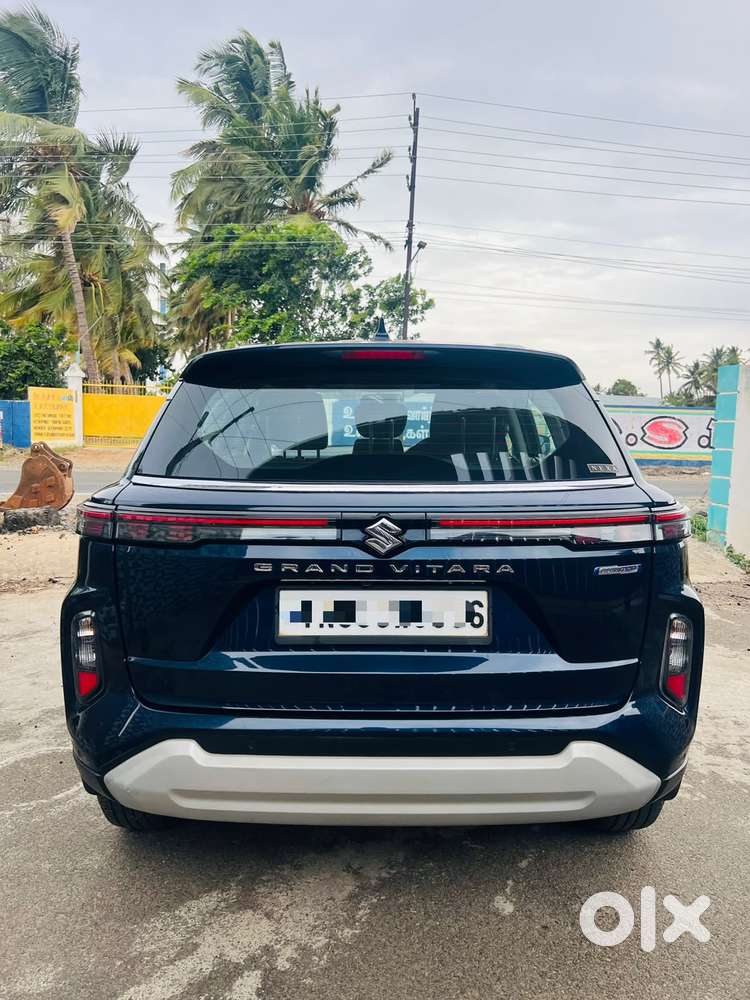Maruti Suzuki Grand Vitara 1.5 Delta Smart Hybrid At, 2023, Petrol