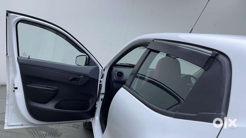 Renault Kwid 2019-ongoing 1.0 Rxt Amt (o), 2022, Petrol