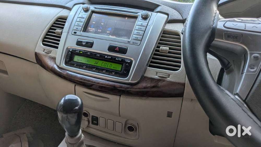 Toyota Innova 2.5 Vx 8 Str, 2015, Diesel