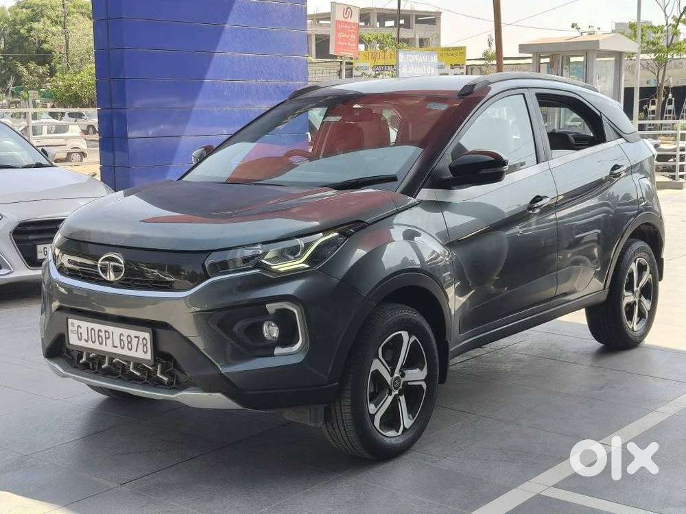 Tata Nexon 1.2 Revotron Xza Plus (o) Amt, 2023, Petrol