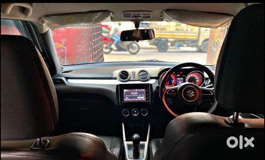 Maruti Suzuki Swift Zxi Plus Amt Dual Tone, 2018, Petrol