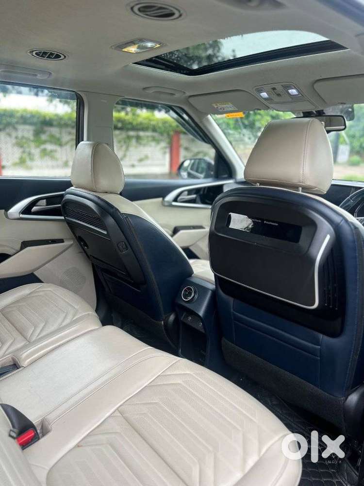 Kia Carens 1.5 Luxury Plus Diesel At 7 Str, 2022, Diesel