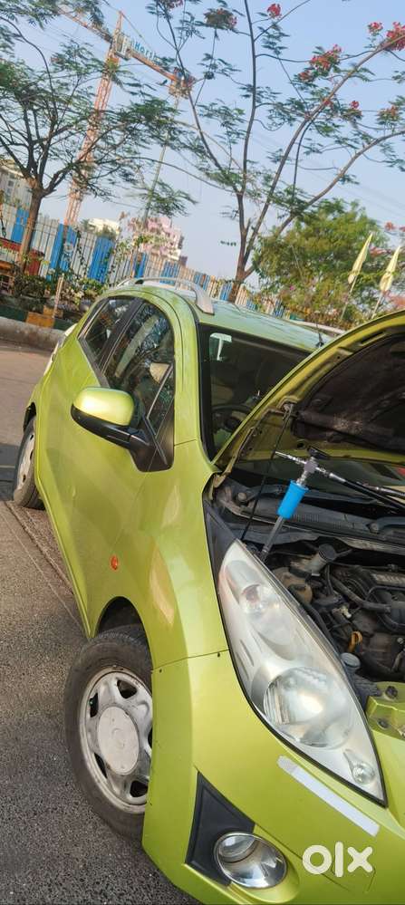 Beat Car 2011 Cng