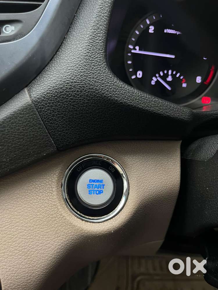 Hyundai Tucson 2.0 Signature 4wd Diesel At Dual Tone, 2019, Diesel
