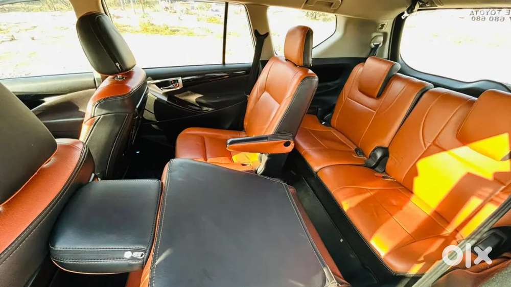 Toyota Innova Crysta 7 Str 2017